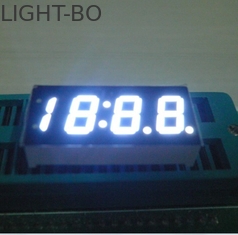 सफेद चमकदार 4 कार घड़ी संकेतक के लिए अंकों न्यूमेरिक 7 खंड एलईडी प्रदर्शित करता है