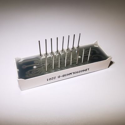 अच्छी कीमत विद्युत संचालित एलईडी घड़ी डिस्प्ले 12x6 इंच ग्राहक आवश्यकताओं के लिए आम कैथोड ध्रुवीयता ऑनलाइन