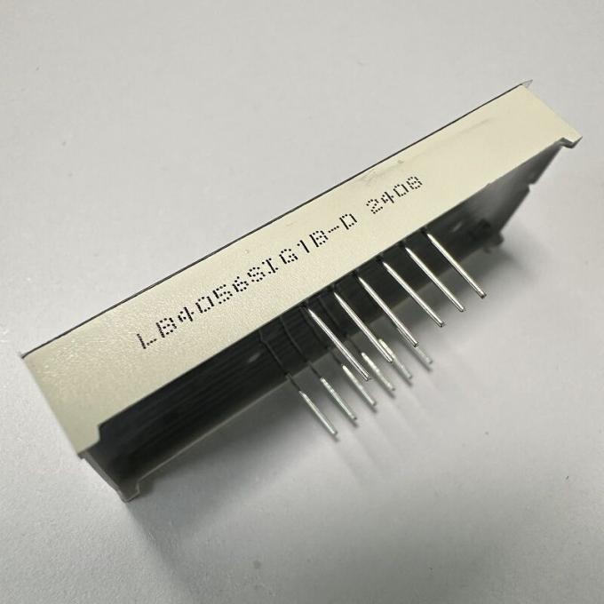 4-अंकीय 0.56-इंच (14.2 मिमी) 7-सेगमेंट एलईडी डिस्प्ले 2