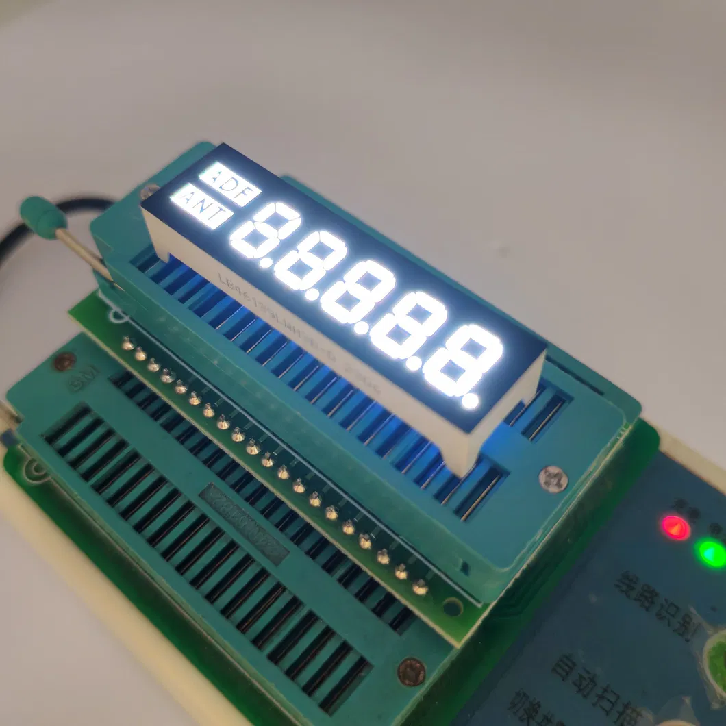 घरेलू उपकरणों के लिए 4-अंकीय अल्ट्रा-ब्राइट व्हाइट एलईडी घड़ी डिस्प्ले 0